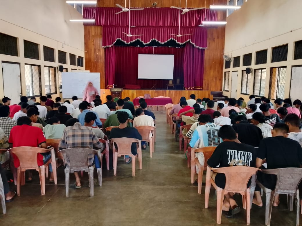 Empowering Education Through Continuous Support (4)